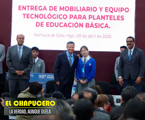 Entregan mobiliario y equipo tecnológico a escuelas de Hidalgo