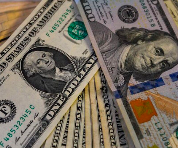 Caída en remesas familiares impacta finanzas de hogares mexicanos y economía nacional.