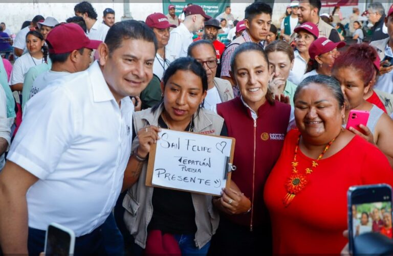 Alejandro Armenta trabaja en la reconstrucción de la Sierra Norte: Junto a Sheinbaum, lleva apoyo total.