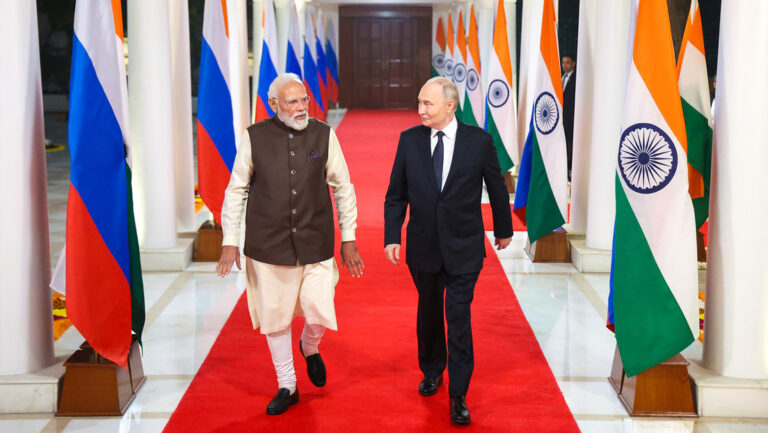 Tensiones globales no afectan cooperación energética con India