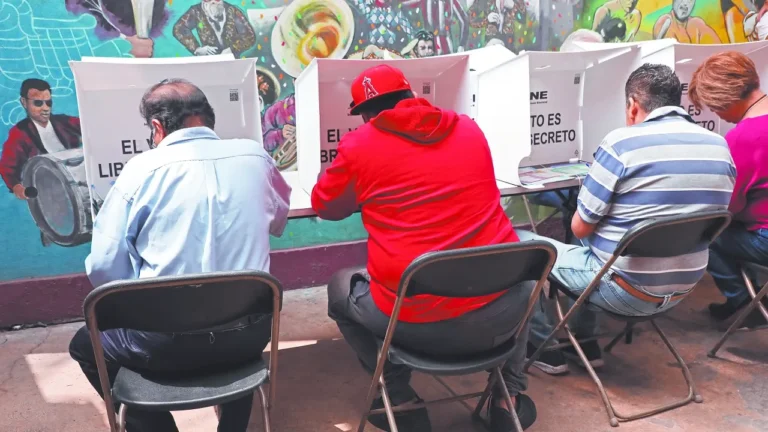 Cambios electorales deben construirse por consenso, advierten especialistas