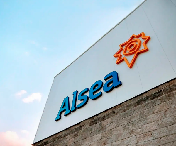 Alsea destinará 5,500 mdp a expansión en 2026; 65% enfocado en México.