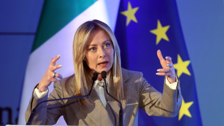 Italia enviará sistemas antiaéreos a países del Golfo