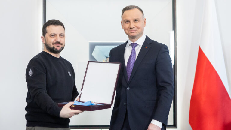 Polonia arremete contra Zelenski por glorificar a colaboradores nazis