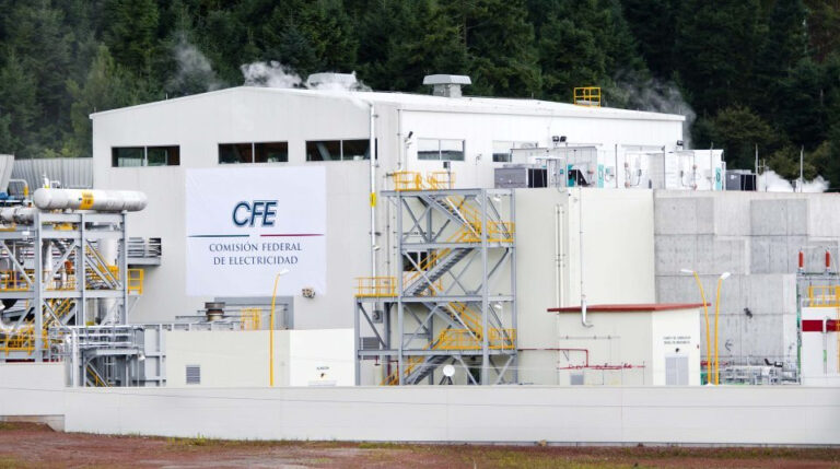 CFE apuesta por energía hidroeléctrica para fortalecer sistema eléctrico