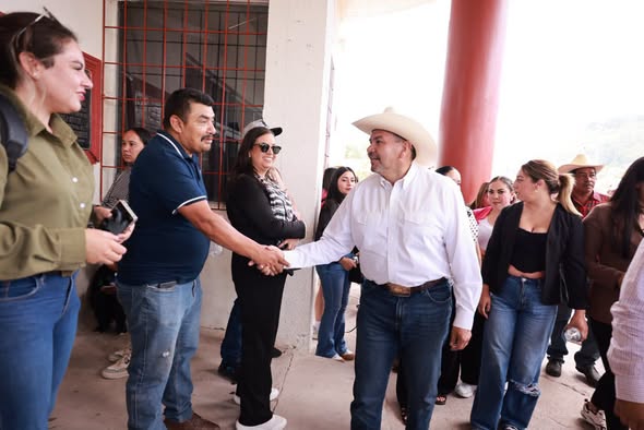 Pérez Cuéllar reclama abandono de municipios tarahumara por parte de Maru Campos