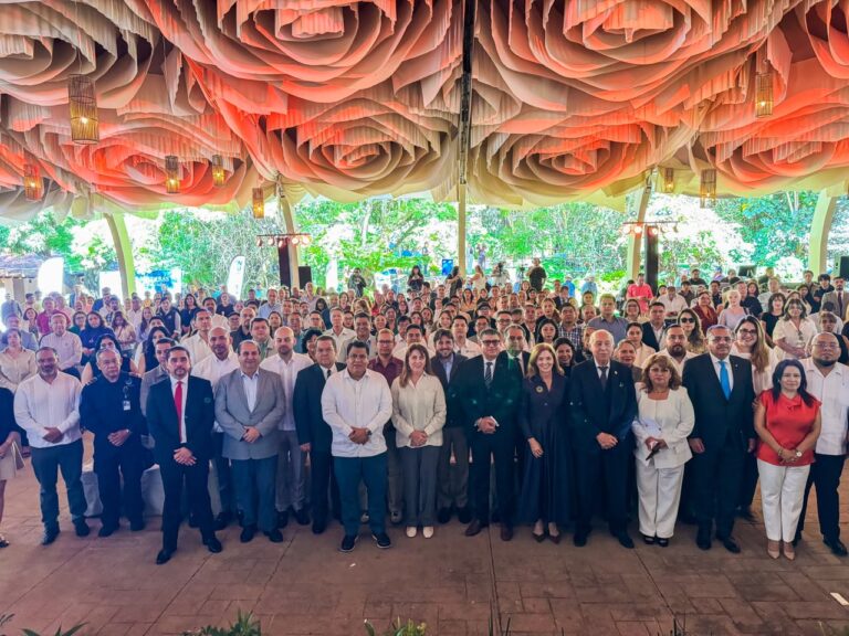 González Saravia impulsa blindaje empresarial contra el lavado de dinero en Morelos