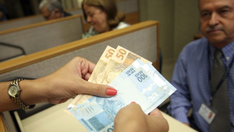 Goldman Sachs le aconseja a Brasil que le copie la tarea a Colombia para verse menos feo