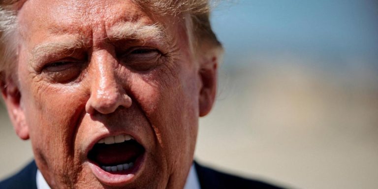 Una jueza de la CPI llora porque Trump le canceló la tarjeta y la mandó a la prehistoria